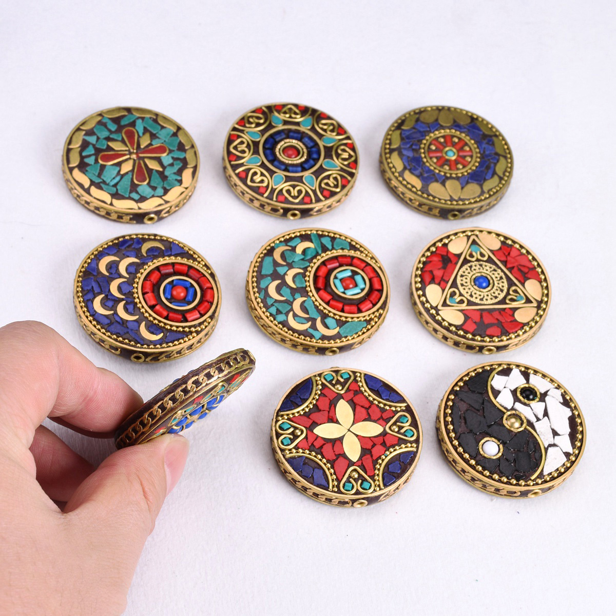 خرز تبتية بوذية نيبالية مصنوعة - مراجعة Jewelry Making In Clay وسعره